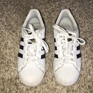 adidas superstars !